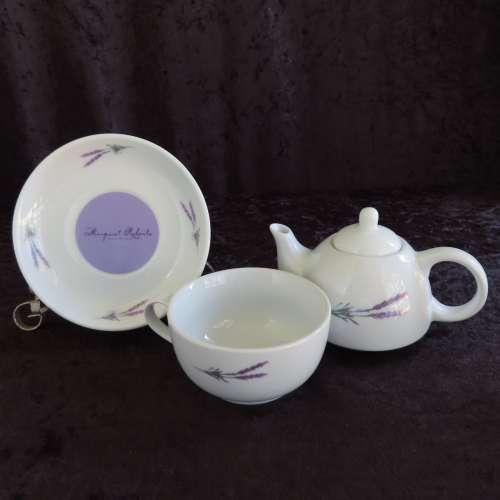 Margaret Roberts Collection Tea For One.