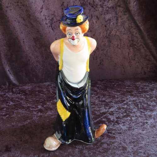 Royal Doulton Figurine `Tip - Toe` HN3293