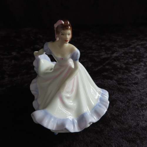 Royal Doulton Miniature Figurine `Ninette` HN 3215