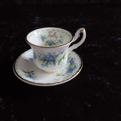 Royal Albert Flower Of The Month Miniature July `Forget-Me-Not` Duo