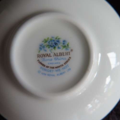 Royal Albert Flower Of The Month Miniature July `Forget-Me-Not` Duo