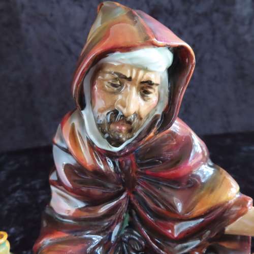 Royal Doulton Figurine `The Potter` HN 1493