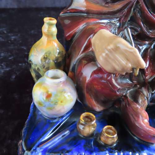 Royal Doulton Figurine `The Potter` HN 1493