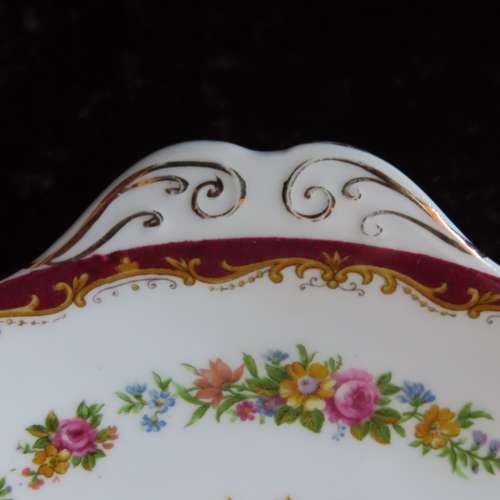Royal Albert `Chelsea Bird` Cake Plate.