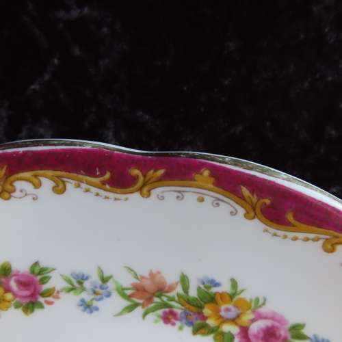 Royal Albert `Chelsea Bird` Cake Plate.