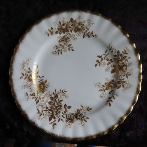 Royal Albert "Antoinette" Trio