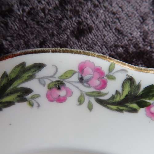 Royal Albert "Cotswold" Cake Plate (16 cm in diam)