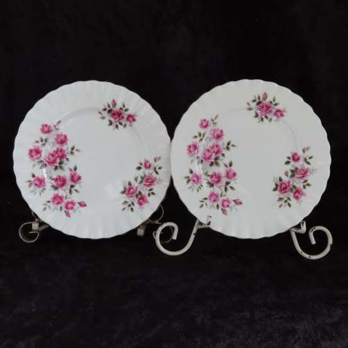 Royal Albert Unnamed Cake Plates x 2 (16 cm in diam.)