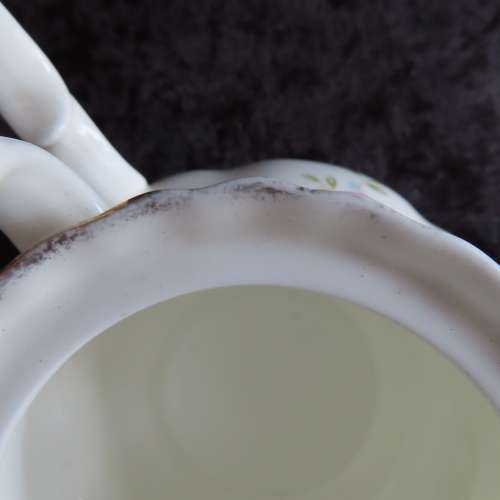 Royal Albert "Cottage Garden" Small Tea Pot (Old Country Roses Lid)