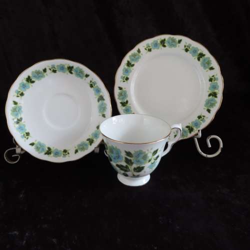 Royal Vale Tea Trio.