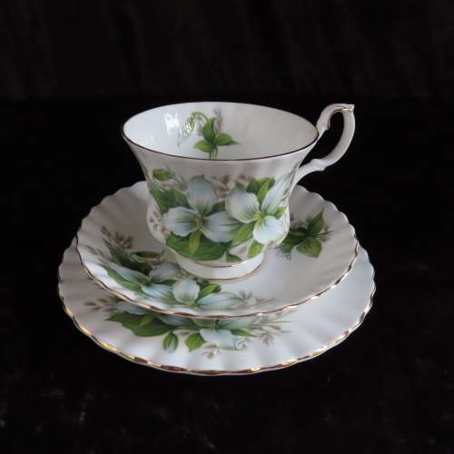 Royal Albert "Trillium" Tea Trio