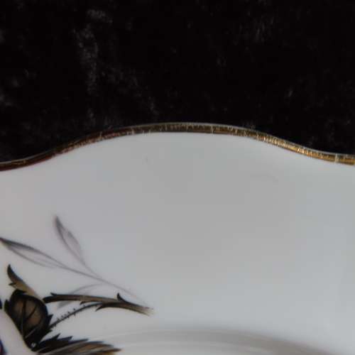 Royal Albert "Queens Messenger" 7 x Salad Plates (20,5 cm in diam)
