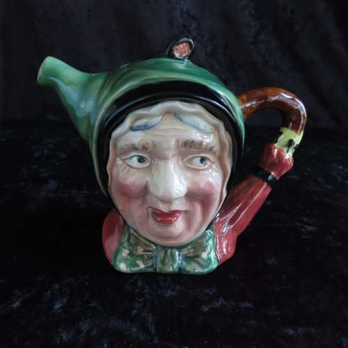 Beswick Ware 1950`s Novelty Sairey Gamp Tea Pot # 691