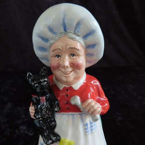 Royal Doulton Figurine `Old Mother Hubbard` From The Nursery Rhyme Collection #657/1500