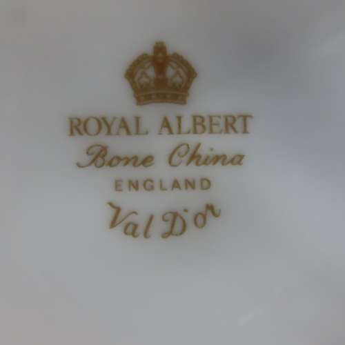 Royal Albert "Val D"or" Dessert Bowls x 2