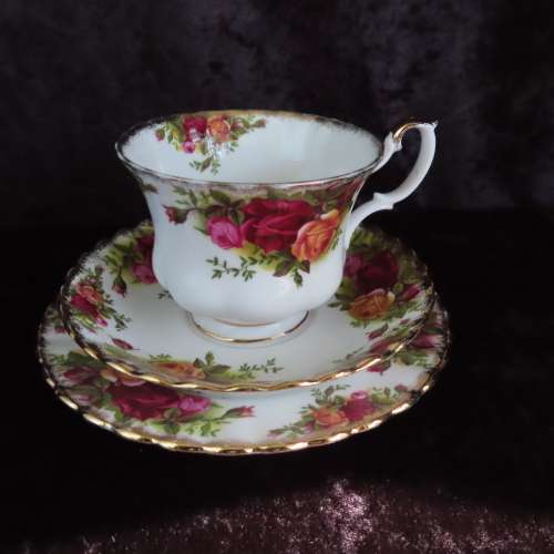 Royal Albert "Old Country Toses" Tea Trio