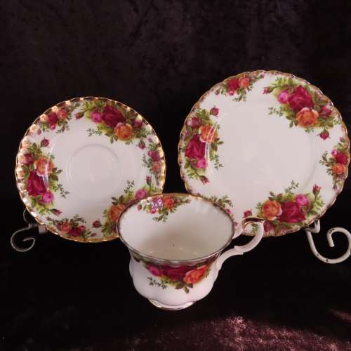 Royal Albert "Old Country Toses" Tea Trio