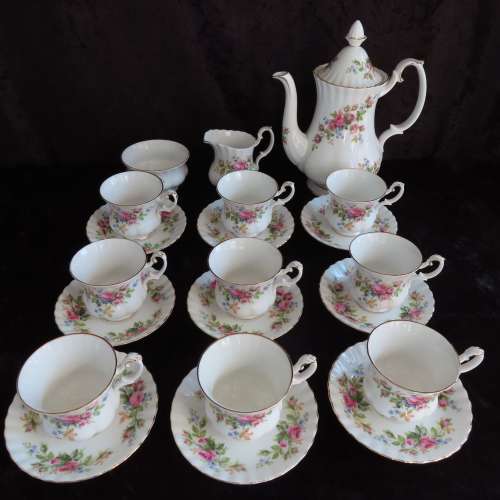 Royal Albert `Moss Rose` 21 Piece Coffee Set