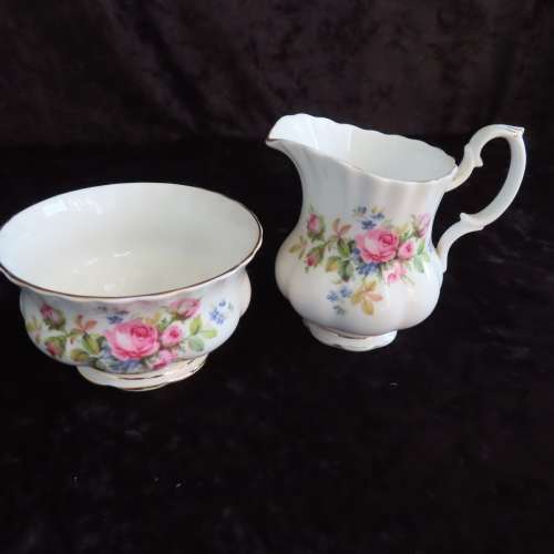 Royal Albert `Moss Rose` 21 Piece Coffee Set