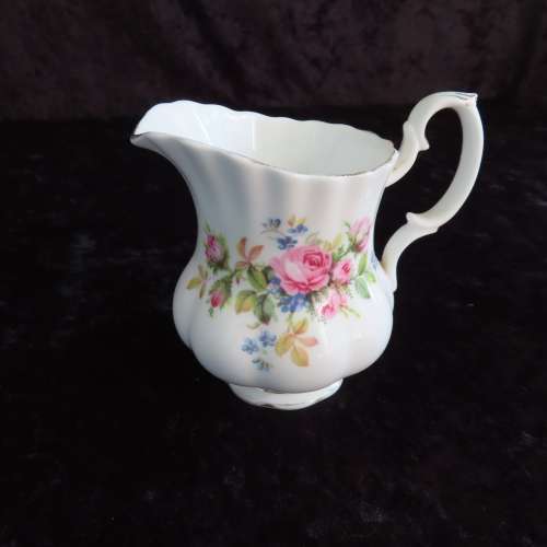Royal Albert `Moss Rose` 21 Piece Coffee Set