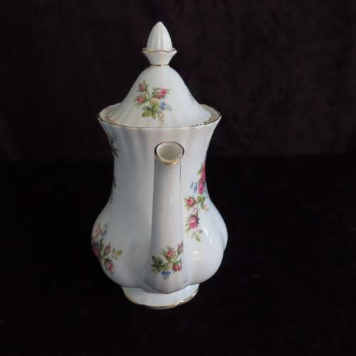 Royal Albert `Moss Rose` 21 Piece Coffee Set
