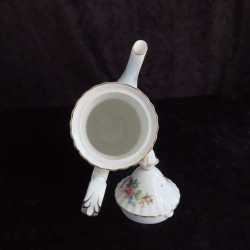 Royal Albert `Moss Rose` 21 Piece Coffee Set