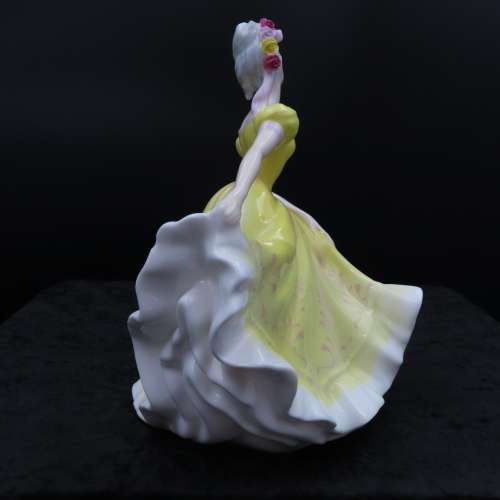 Royal Doulton Figurine `Ninette` HN 2379