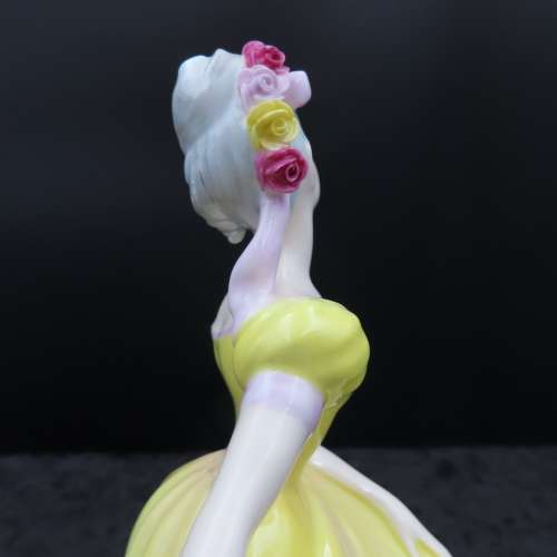 Royal Doulton Figurine `Ninette` HN 2379