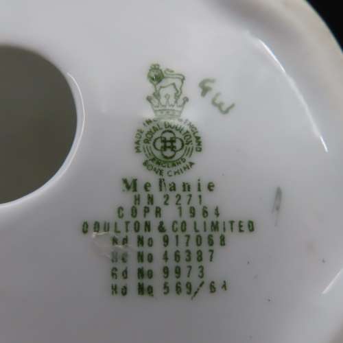 Royal Doulton Figurine `Melani` HN 2271