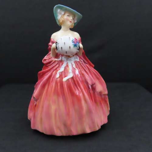 Royal Doulton Figurine `Genevieve` HN 1962
