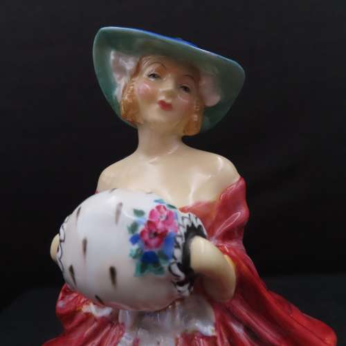Royal Doulton Figurine `Genevieve` HN 1962