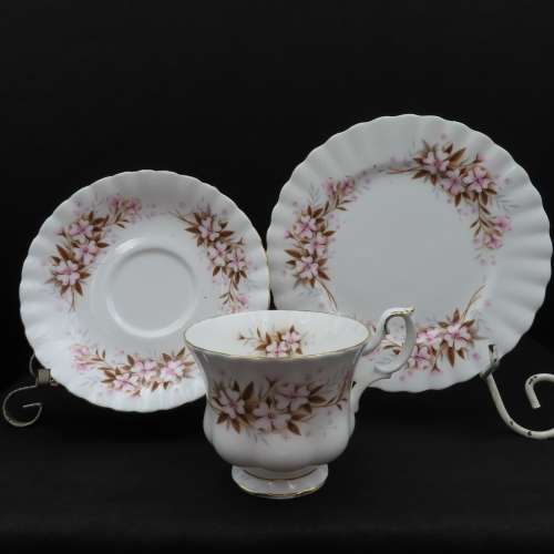 Royal Albert Spring Song Tea Trio