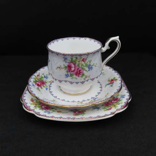Royal Albert Petit Point 22 Piece Tea Set.