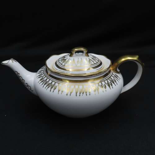 Royal Albert Crown China Unnamed 23 Piece Tea Set