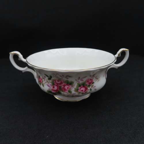 Royal Albert Lavender Rose Soup Coup