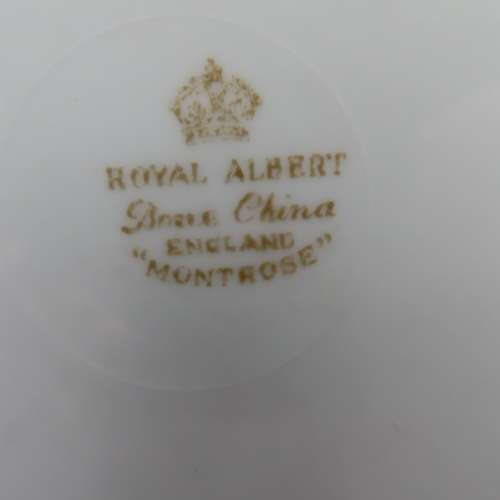 Royal Albert Montrose Cake Plates x 2