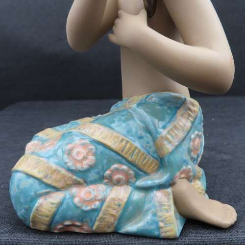 Lladro Figurine Pacific Jewel 2383