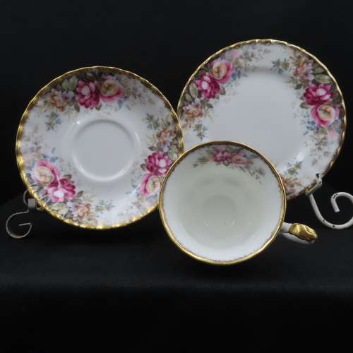 Royal Albert Autumn Rose Tea Trio