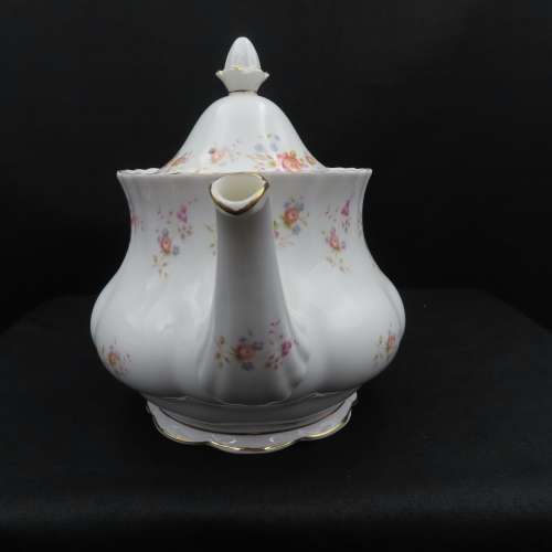 Royal Albert Peach Rose Large Tea Pot.