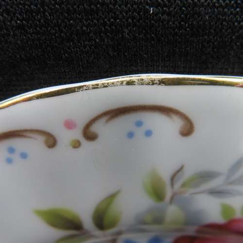 Royal Albert Jubilee Rose Cake Plates x 4 (16 cm in diam)