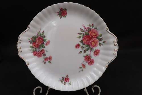 Royal Albert Centennial Rose 21 Piece Tea Set.