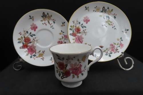 Royal Albert China Garden New Romance Trio