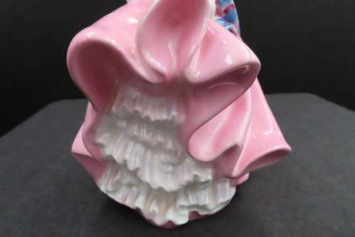 Royal Doulton Figurine`Top O` The Hill` HN 1849 First Version