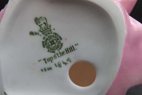 Royal Doulton Figurine`Top O` The Hill` HN 1849 First Version