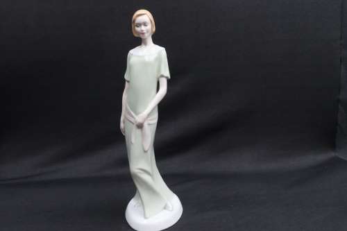 Royal Doulton Reflections Figurine `Enigma` HN 3110