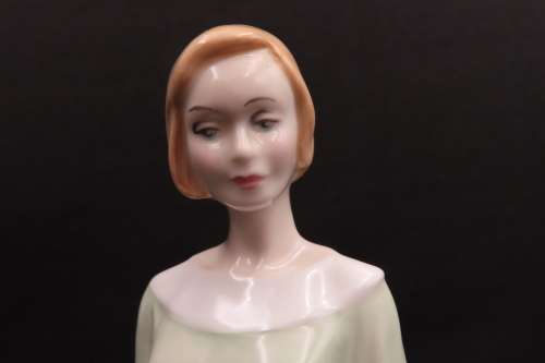 Royal Doulton Reflections Figurine `Enigma` HN 3110
