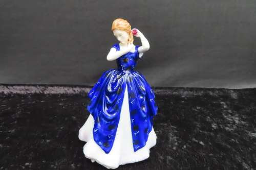 Royal Doulton Figurine `Laura` HN 3136 - Signed by Michael Doulton