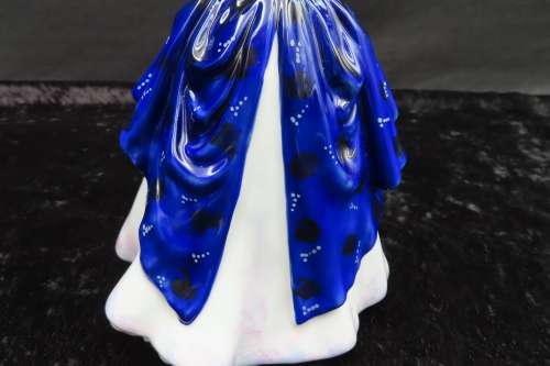 Royal Doulton Figurine `Laura` HN 3136 - Signed by Michael Doulton