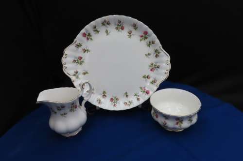 Royal Albert Winsome 40 Piece Tea Set./ Collection Only