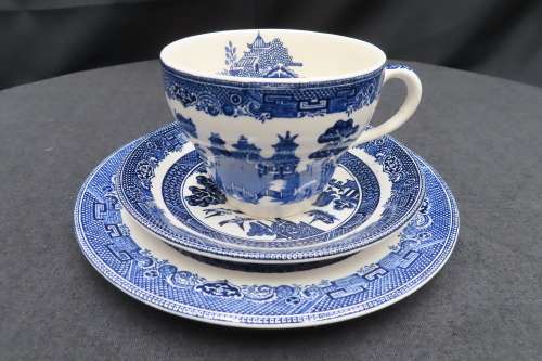 Johnson Bros `Willow` Tea Trio